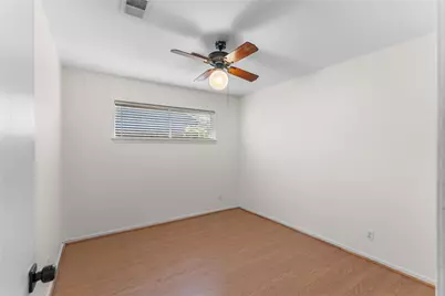 1911 Manila Lane, Houston, TX 77043 - Photo 33