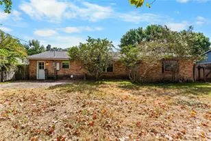 1911 Manila Ln, Houston, TX 77043 - Photo 35