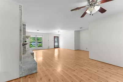 1911 Manila Lane, Houston, TX 77043 - Photo 5