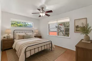 1911 Manila Ln, Houston, TX 77043 - Photo 27