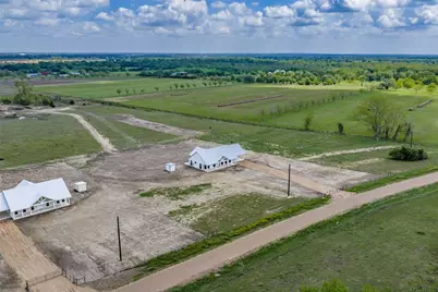 9391 Hajovsky Road, La Grange, TX 78945 - Photo 21
