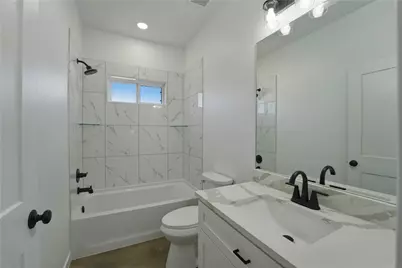 9391 Hajovsky Road, La Grange, TX 78945 - Photo 9