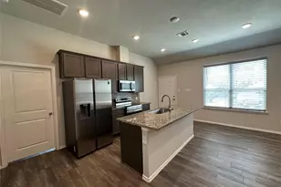 15063 Arrowhead Loop E, Willis, TX 77378 - Photo 7