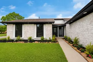 2503 Buffalo Trail, Sugar Land, TX 77479 - Photo 1