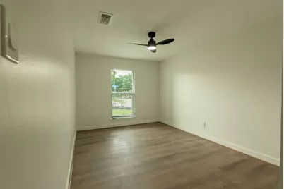 2503 Buffalo Trail, Sugar Land, TX 77479 - Photo 13