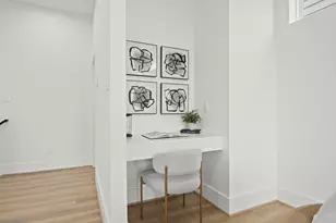 325 N Nagle St, Houston, TX 77003 - Photo 9