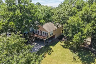 14219 Shadow Bay Dr, Willis, TX 77318 - Photo 5