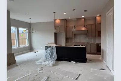 16015 Hayes Park Drive, Houston, TX 77079 - Photo 7