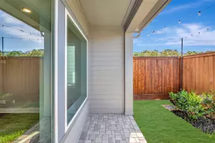 16015 Hayes Pk Dr, Houston, TX 77079 - Photo 5