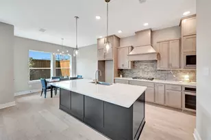 16015 Hayes Pk Dr, Houston, TX 77079 - Photo 21