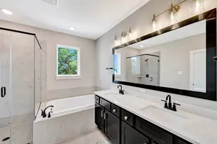 16015 Hayes Pk Dr, Houston, TX 77079 - Photo 37