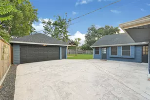 226 Driftwood Dr, Seabrook, TX 77586 - Photo 41