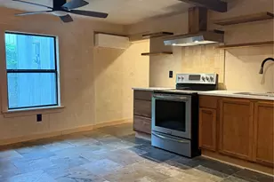 239 1/2 Westheimer Unit A Rd, Houston, TX 77006 - Photo 5
