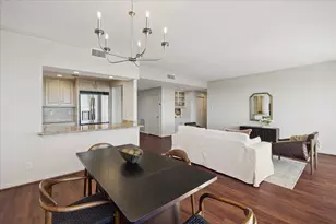 49 Briar Hollow Ln Ln, Houston, TX 77027 - Photo 9