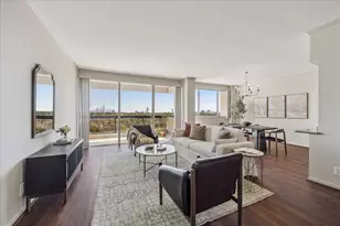 49 Briar Hollow Ln Ln, Houston, TX 77027 - Photo 3