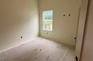 944 Lucky St, Houston, TX 77088 - Photo 17