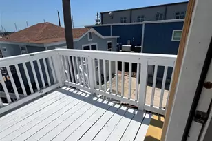1824 Biovu Dr, Galveston, TX 77551 - Photo 17