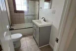 1824 Biovu Dr, Galveston, TX 77551 - Photo 13