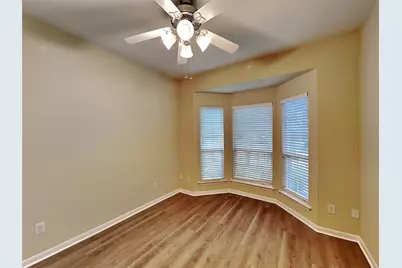 10923 Tattershall Lane, Missouri City, TX 77459 - Photo 17