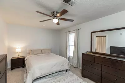 3748 Grant Avenue, Groves, TX 77619 - Photo 13