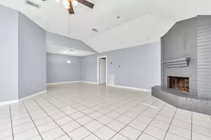 16206 New Field Dr, Houston, TX 77082 - Photo 7