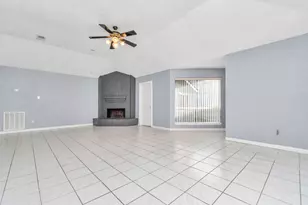 16206 New Field Dr, Houston, TX 77082 - Photo 9