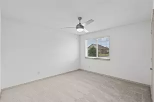 13332 Silver Egret Ln Ln, Texas City, TX 77568 - Photo 35