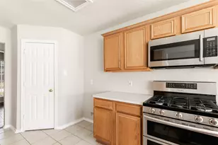 7142 Garnet Hill Ln, Humble, TX 77346 - Photo 13