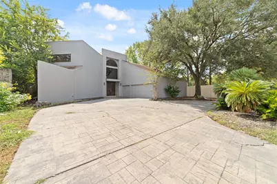 8115 Fondren Lake Drive, Houston, TX 77071 - Photo 43