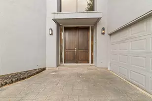 8115 Fondren Lake Dr, Houston, TX 77071 - Photo 3