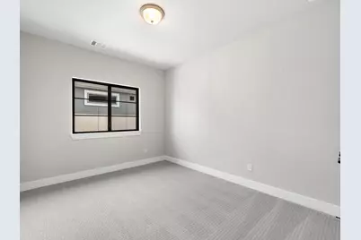 12038 Royal Oaks Banner Way, Houston, TX 77082 - Photo 23