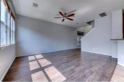 47 Wickerdale Place, The Woodlands, TX 77382 - Photo 9