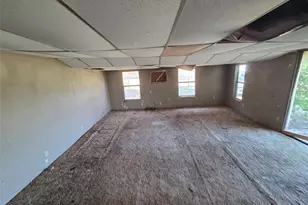 610 W Garrison Ave, Electra, TX 76360 - Photo 7