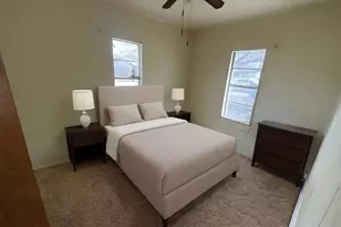 610 W Garrison Ave, Electra, TX 76360 - Photo 15