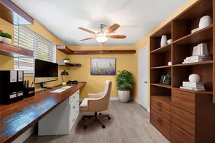 3010 Westerland Dr, Houston, TX 77063 - Photo 9