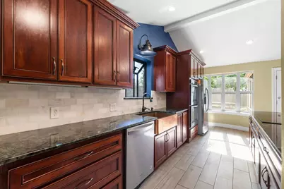 3010 Westerland Drive, Houston, TX 77063 - Photo 15