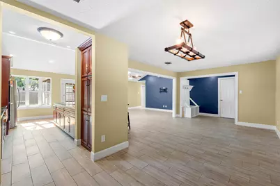 3010 Westerland Drive, Houston, TX 77063 - Photo 13