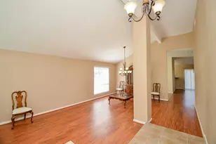 10503 Ladybug Dr, Houston, TX 77064 - Photo 7