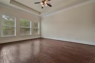 4518 Holt St, Bellaire, TX 77401 - Photo 25