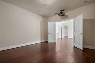 4518 Holt St, Bellaire, TX 77401 - Photo 45