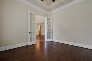4518 Holt St, Bellaire, TX 77401 - Photo 13