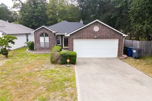 591 Mosswood Dr, Conroe, TX 77302 - Photo 1