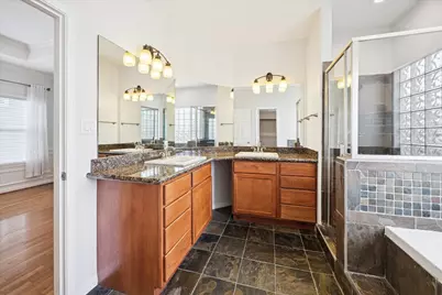 1427 W 25th Street, Houston, TX 77008 - Photo 19