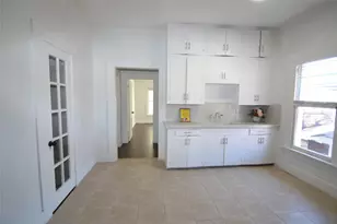 1517 Bonnie Brae St, Houston, TX 77006 - Photo 9