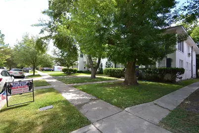 1517 Bonnie Brae Street #3, Houston, TX 77006 - Photo 7