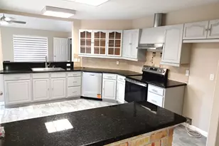19827 Lions Gate Ct, Humble, TX 77338 - Photo 3