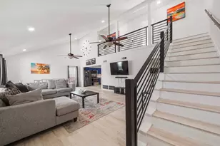 8007 Beluche Dr, Galveston, TX 77551 - Photo 5