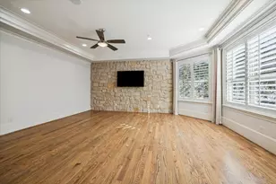 2 Burkhart Forest Ct, Houston, TX 77055 - Photo 17