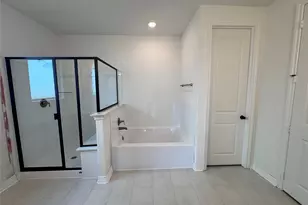 2021 Blue Mar Dr, Brookshire, TX 77423 - Photo 7