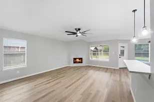 4103 Whitlam Dr, Pearland, TX 77584 - Photo 5